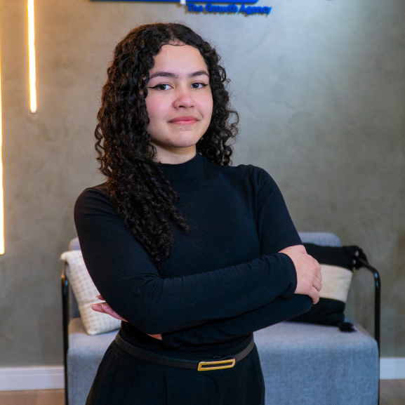 Isabelle AparecidaSocial Media